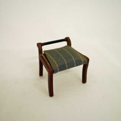 Miniature: Chairs