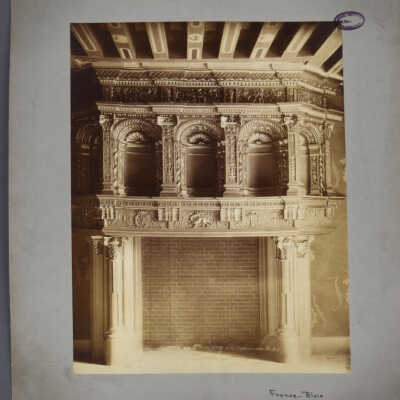 Blois- Mantelpiece with Niches