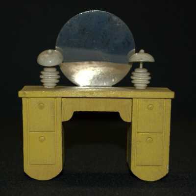 Miniature: Vanity