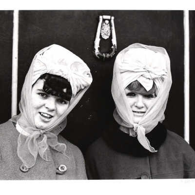Two Girls in Scarves, Dublin