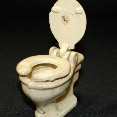 Miniature: Toilet