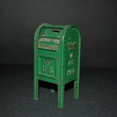 Miniature: Mailbox