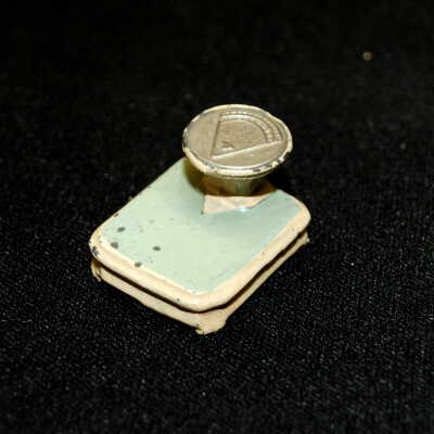 Miniature: Scale