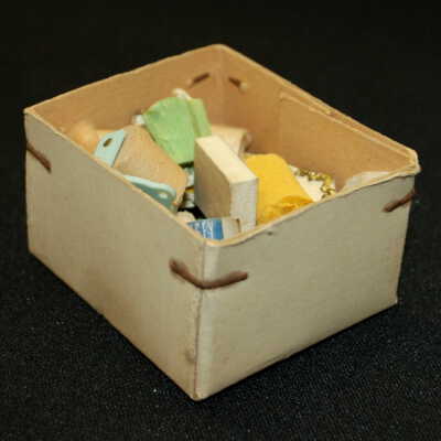 Miniature: Toilet Paper Box