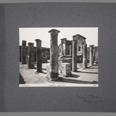 Pompeii- Temple of Isis (2)