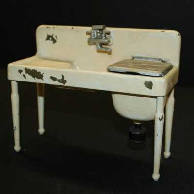 Miniature: Sink