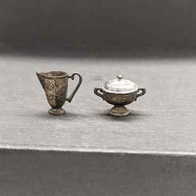 Miniature: Creamer and sugarbowl