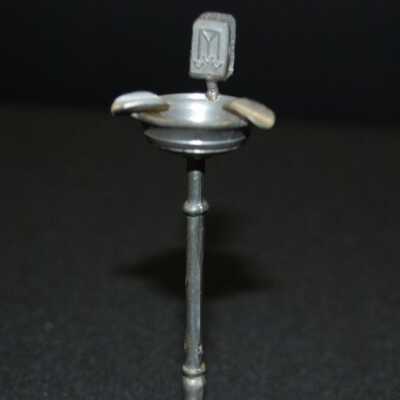 Miniature: Smoking Stand