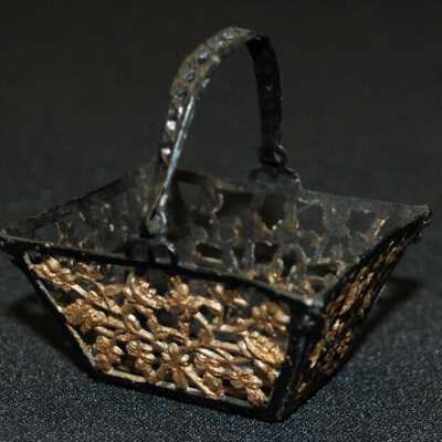 Miniature: Basket