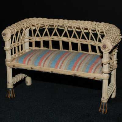 Miniature: couch