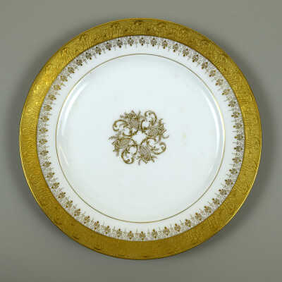 Plate