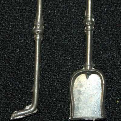 Miniature: Fireplace Equipment