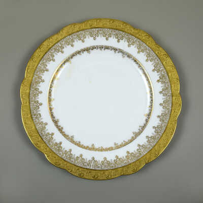 Plate