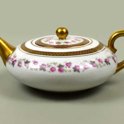 Teapot