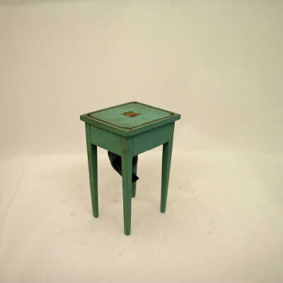 Miniature: Side Table