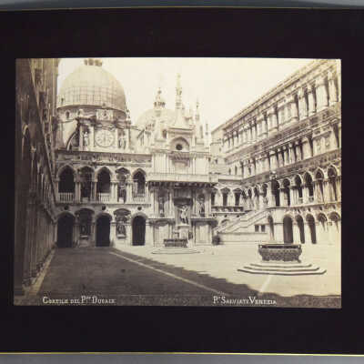 Venice- Court of the Ducal Palace
