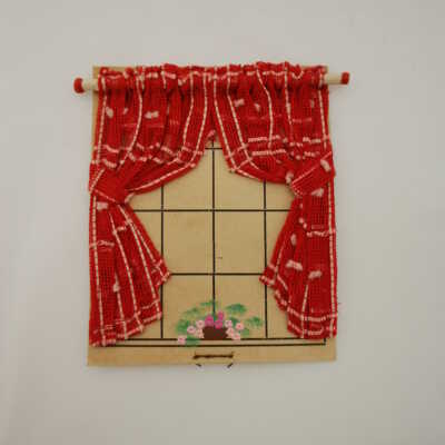 Miniature: Curtain