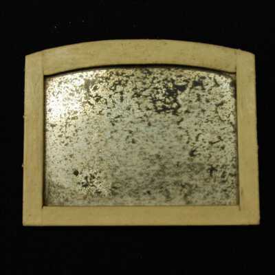Miniature: Mirror