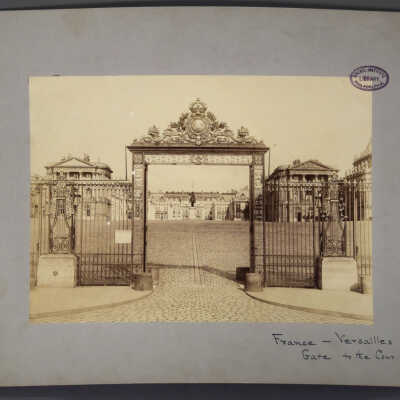 Gate to the Cour d' Honneur, Versailles Palace