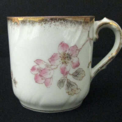 Demitasse cup