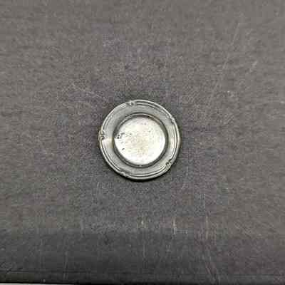 Miniature: Plate