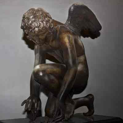 Amour au Papillon (Kneeling Cupid with Butterfly)