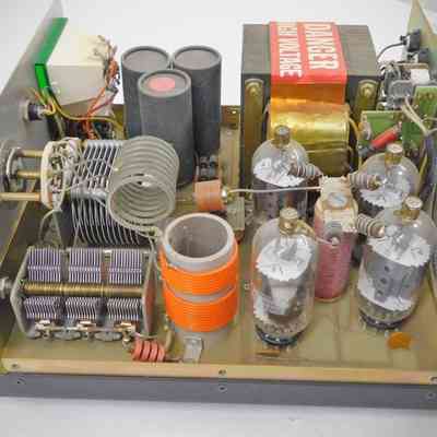 Right side.: Image: hamandhifi.com