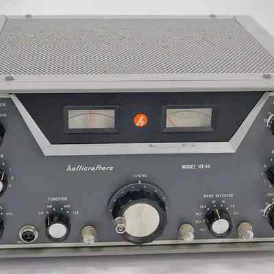 Hallicrafters HT-44