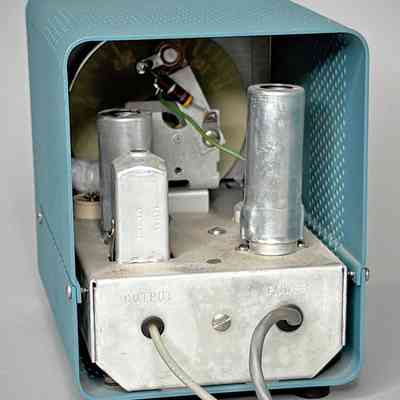 Image: Chuck Penson, WA7ZZE; Collection: Scott Cowling, WA2DFI