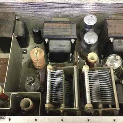 Image: schulmanauction.com: View from front.