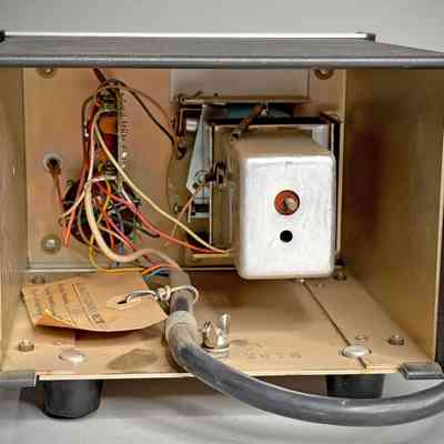 Image: Chuck Penson, WA7ZZE; Collection: Scott Cowling, WA2DFI