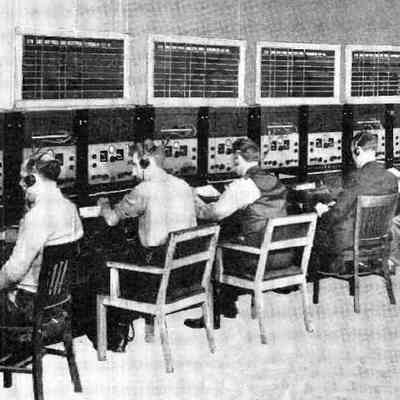 The CAA facility at La Guardia airport, circa 1945.: Image: Radio News, Jun 1945