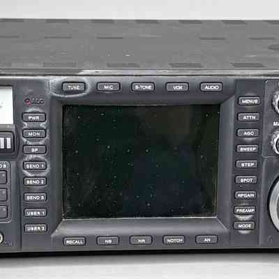 ** Ten-Tec 566 "Orion II"