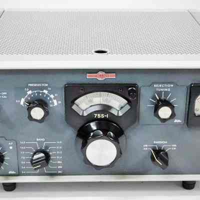 Shown with Waters Q-multiplier modification (lower left).: Image: hamandhifi.com