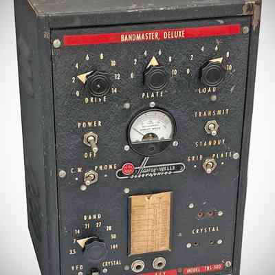 Bandmaster Deluxe, TBS-50D: Image: Chuck Penson, WA7ZZE, hamfest