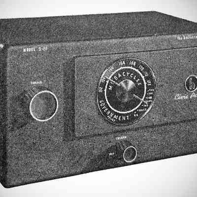 Hallicrafters S-81, S-82