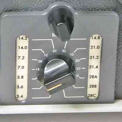 75S-2 band switch detail.: Image: hamandhifi.com