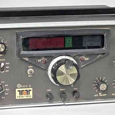 ** Ten-Tec 546 "Omni D"