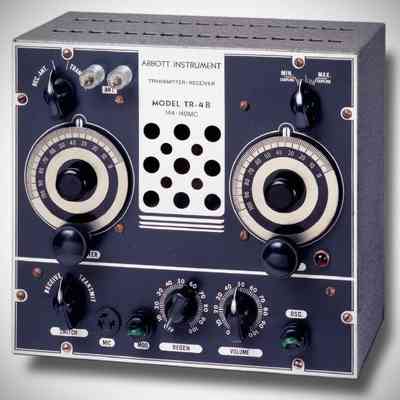 Image: Joe Veras, K9OCO: Model TR-4B