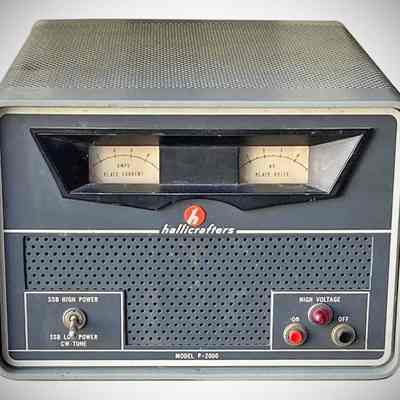 P-2000 power supply.: Image: Chuck Penson, WA7ZZE, collection: westvalleyhamshack.com