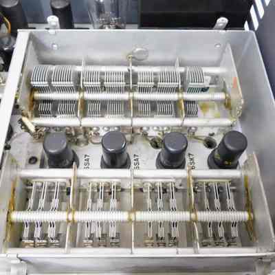 SX-28. View from right side.: Image: hamandhifi.com