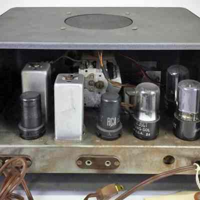 EC-1A: Image: schulmanauction.com