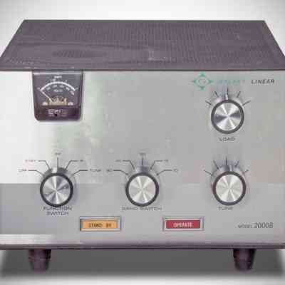 Image: Joe Veras, K9OCO: Model 2000B