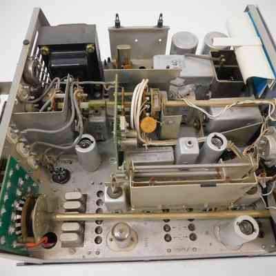 Image: hamandhifi.com: View, right side.