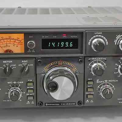 Kenwood TS-830S