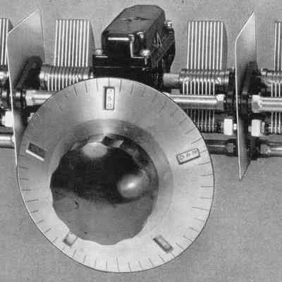 National's "micrometer dial" and PW series "condenser.": Image: QST, Nov 1935