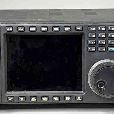 ** Ten-Tec 588 "Omni VII"