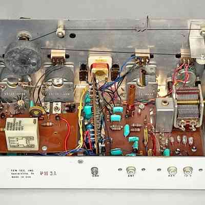 Image: Chuck Penson, WA7ZZE; Collection: Scott Cowling, WA2DFI