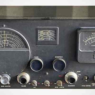Hallicrafters S-76