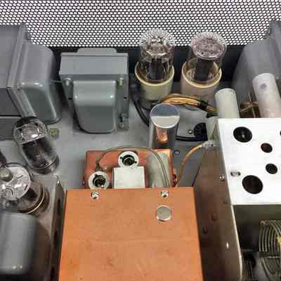 5100-B. View from front.: Image: schulmanauction.com